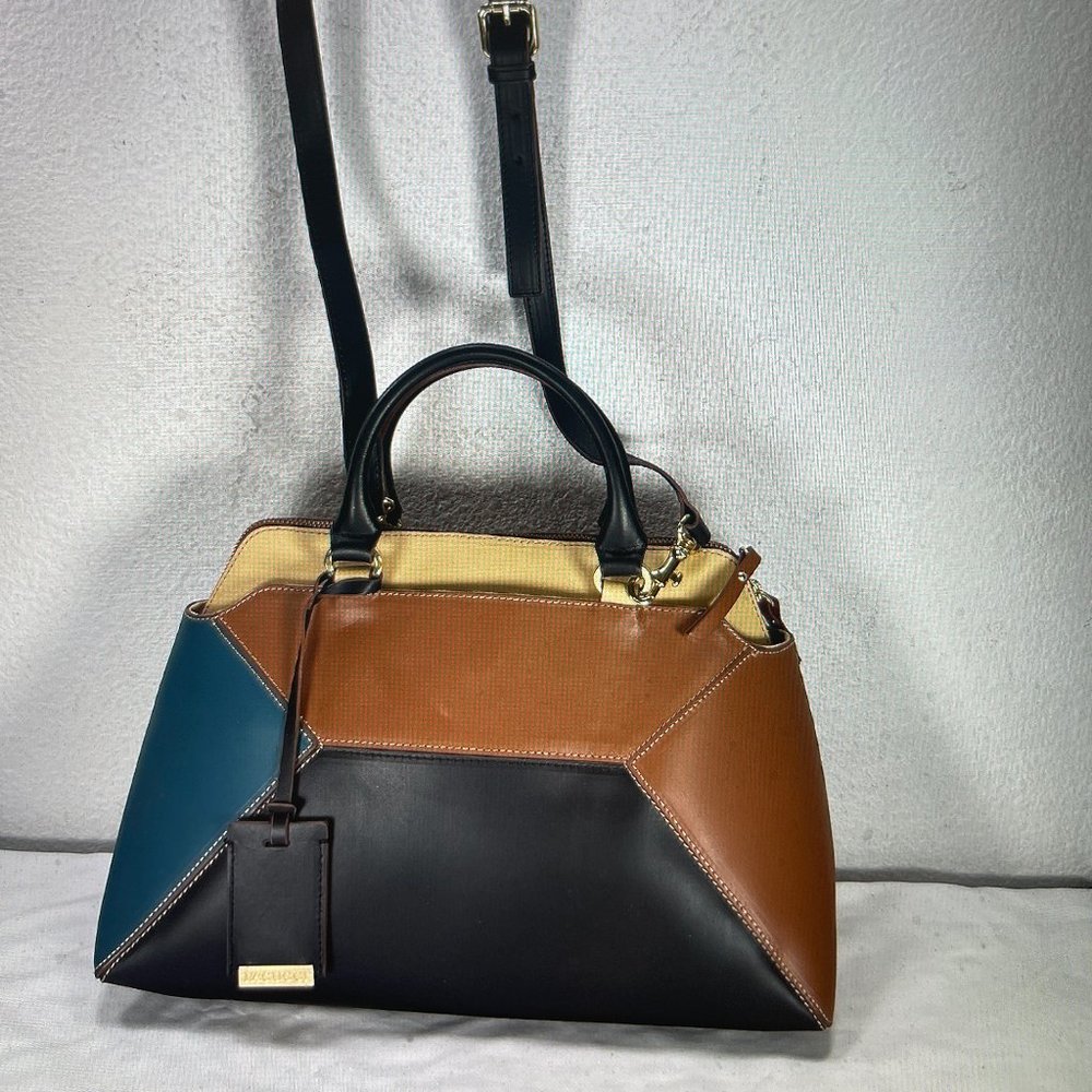 IACUCCI ITALY- NWT $428.00                       VERY BEAUTIFUL COLOR BLOCKING !